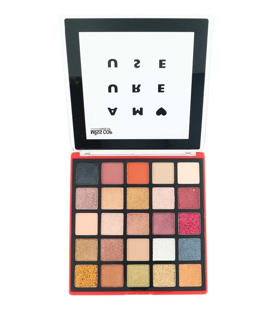Amoureuse make up kit