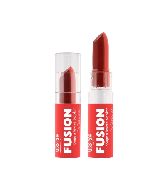 Two tone lipstick