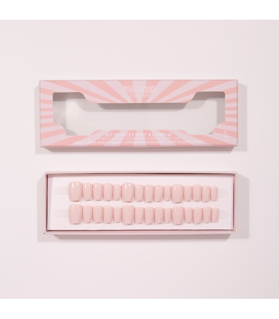 UV EFFECT PRESS-ON NAILS 04 BLANC SUBLIME