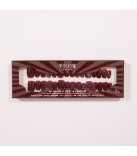 UV EFFECT PRESS-ON NAILS 04 BLANC SUBLIME